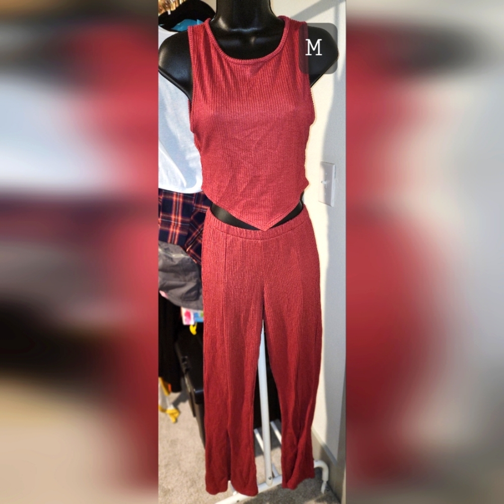 Two piece strecth
